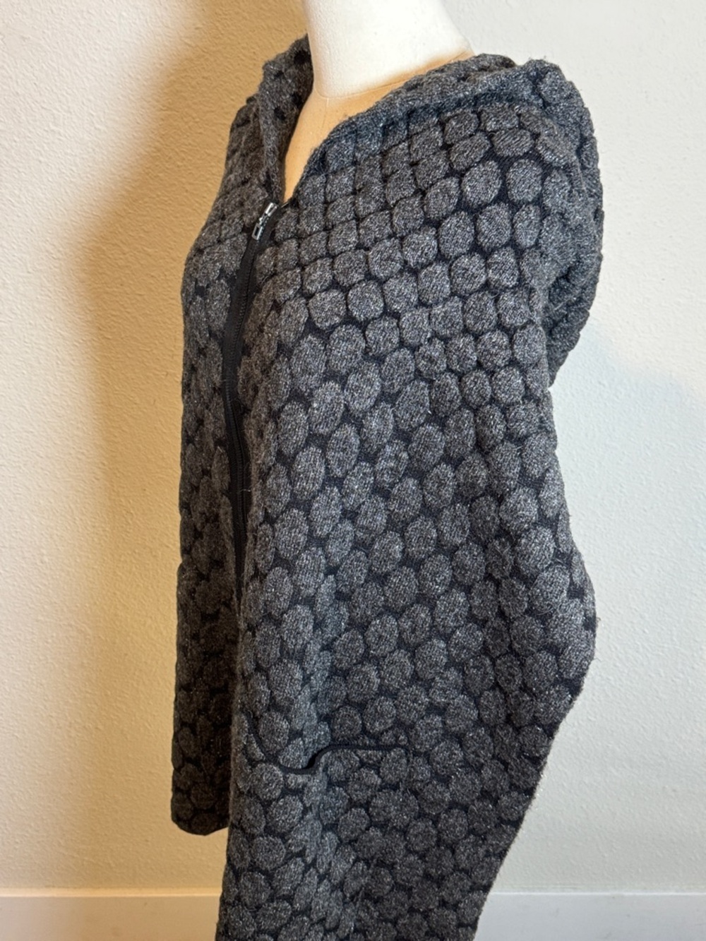 Sarah Pacini Hooded Zip-Front Sweater Wrap One Size - Picture 4 of 11